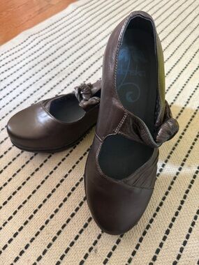 Dansko Brown Leather Knot Mary Jane Flats